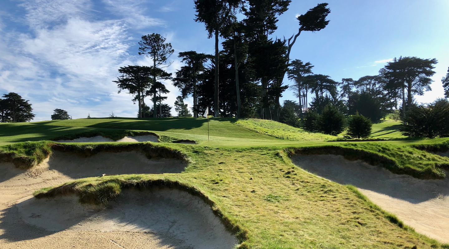 Deep bunkers wait to grab flared shots right