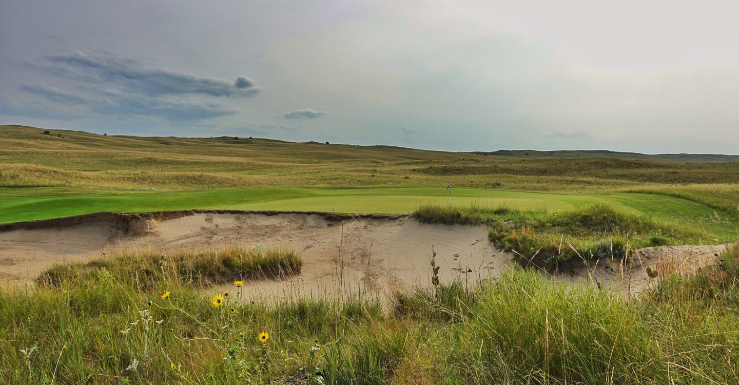 A large bunker right of the green blends beautifully into the surrounds A large bunker right of the green blends beautifully into the surrounds